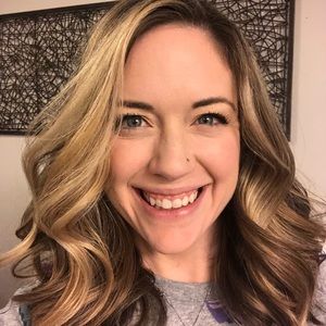 Meet your Posher, Paula